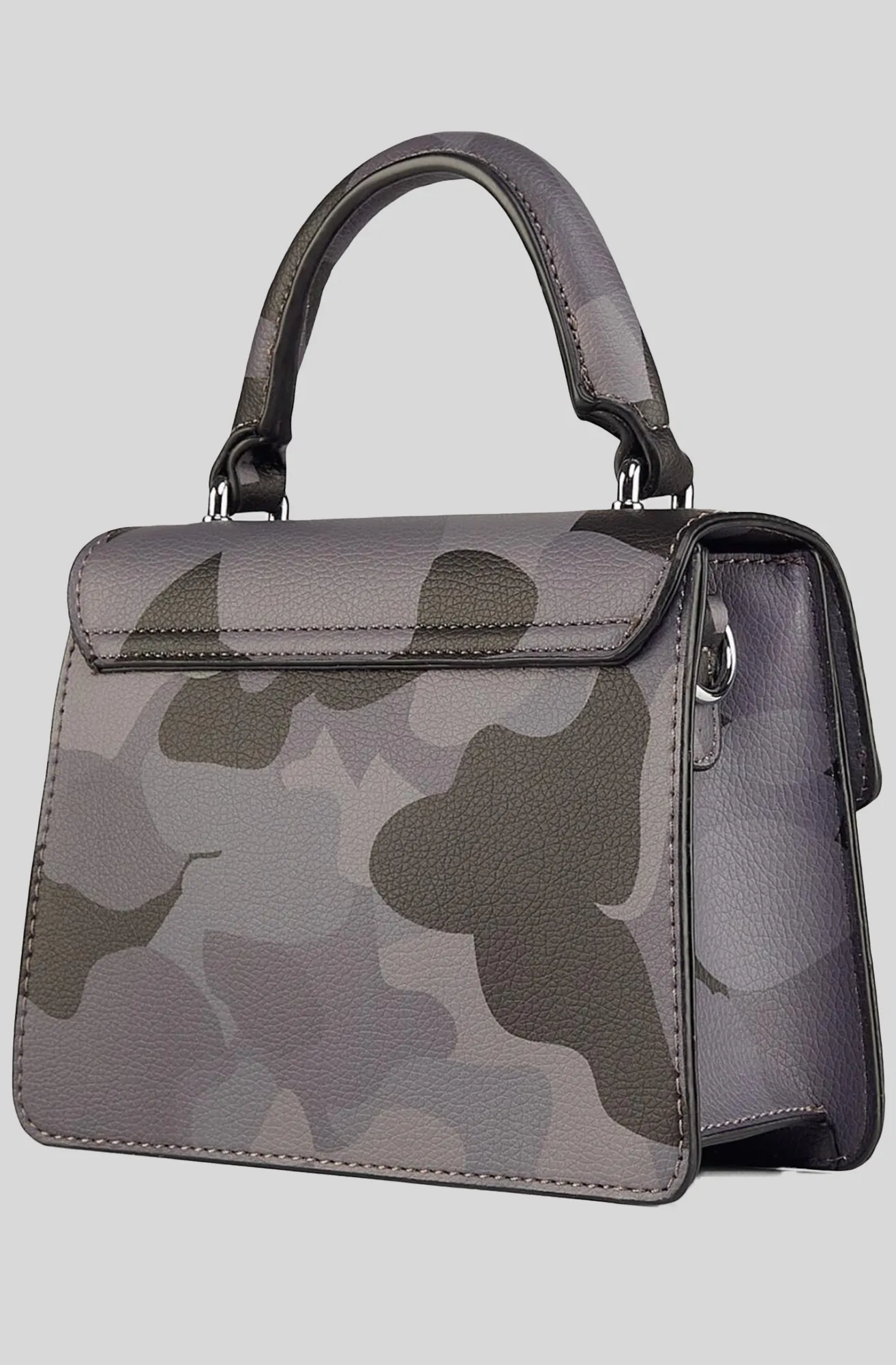 KISSING BAG