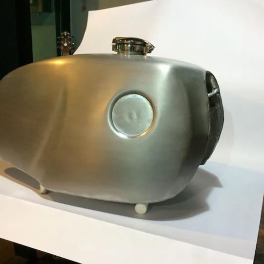 KM-BMG-015 BMW Original Style Gas Tank