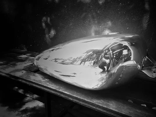 KM-HDG-011 HD Scrambler Tank