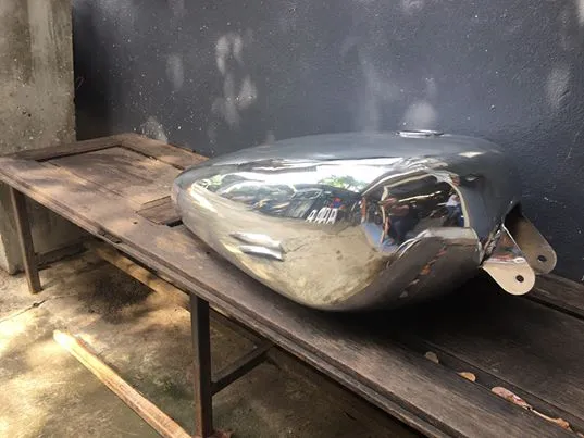 KM-HDG-011 HD Scrambler Tank