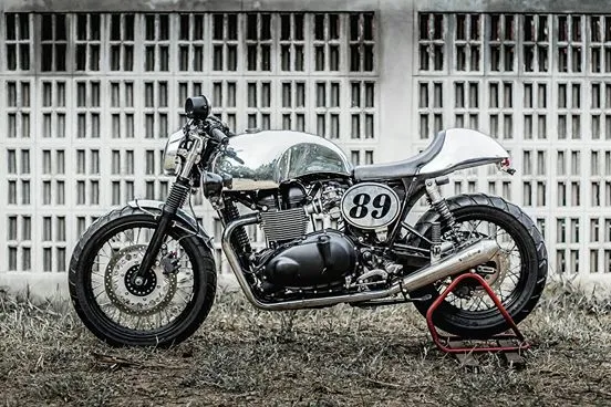 KM-TRG-006 Triumph Commando Tank