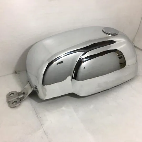 KM-TRG-008 Triumph Norton Tank