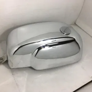 KM-TRG-008 Triumph Norton Tank
