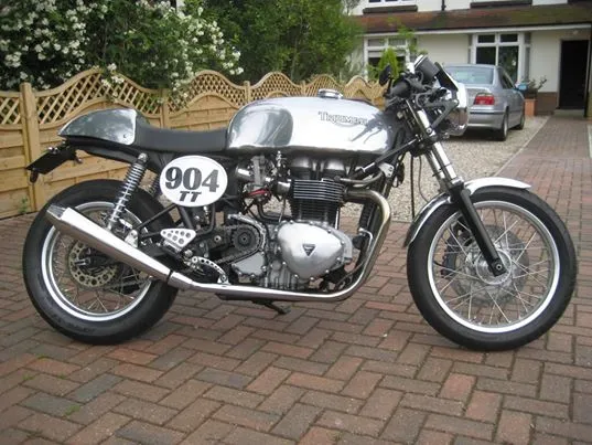 KM-TRG-016 Triumph Norbert Tank