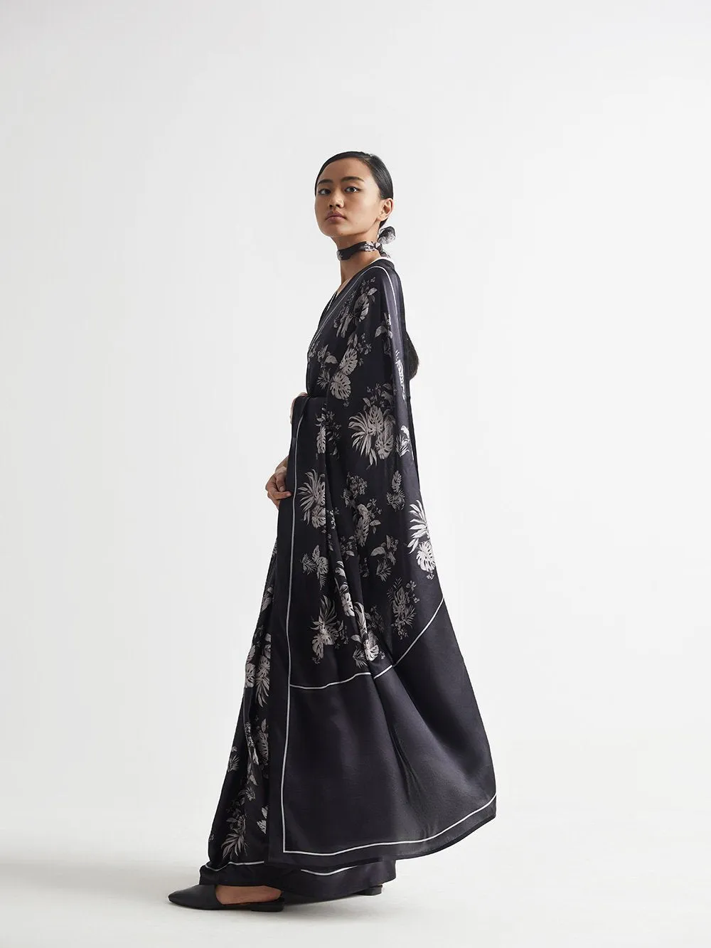 Kshitij Jalori   I   Saree Silk Satin Crepe Bentota Jaal Black