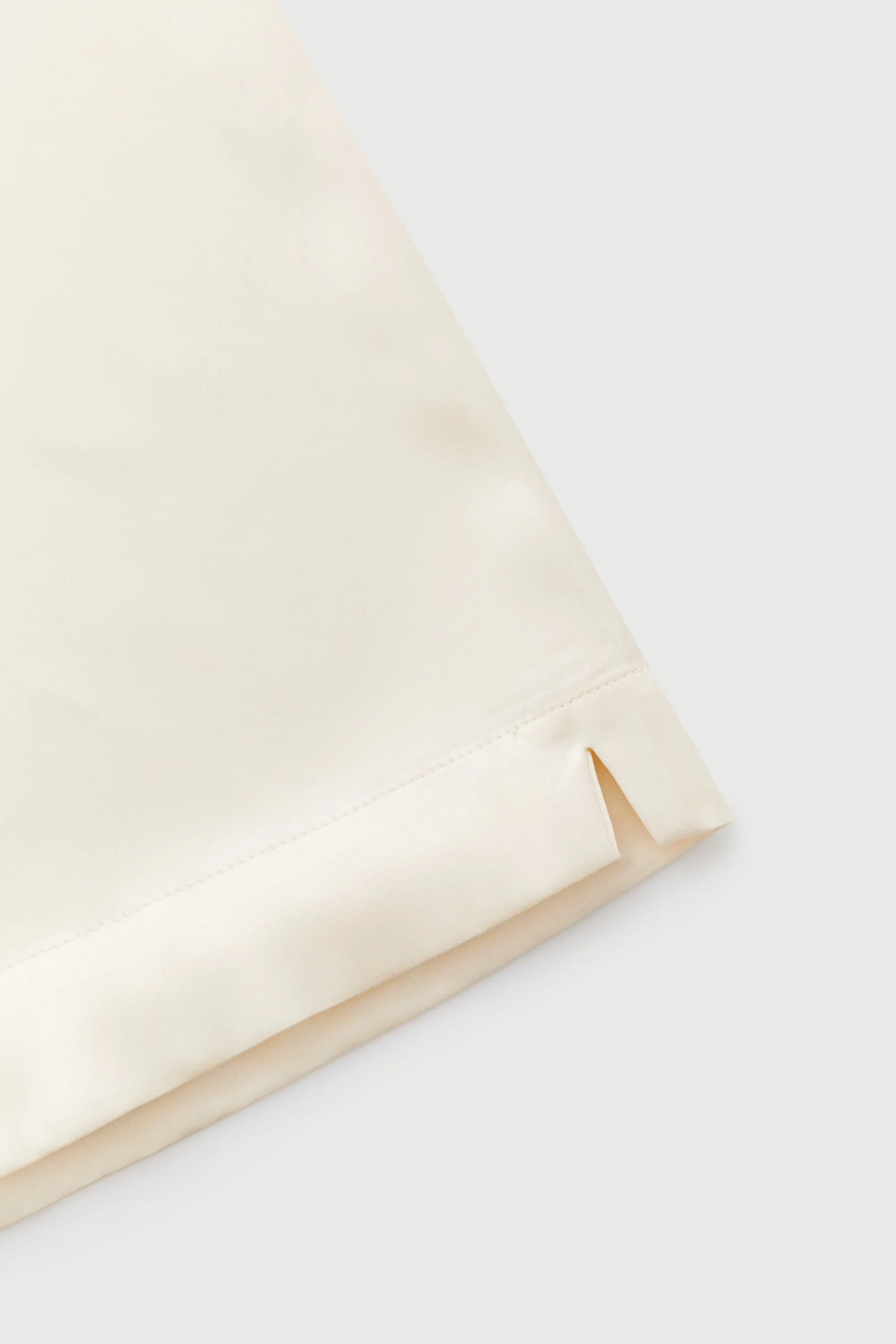La Boxer Alta, Silk
