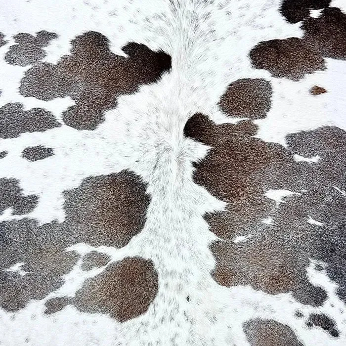 Large Cowhide Rug Size 5.8x 5.10 ft---5018