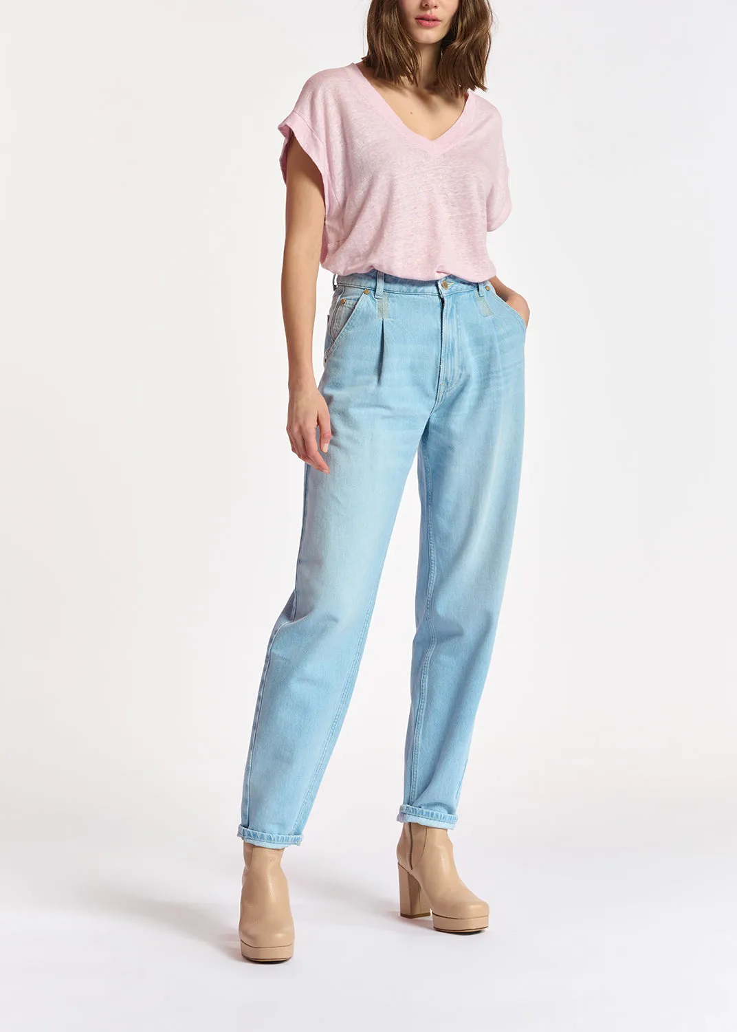 Lilac linen v-neck t-shirt