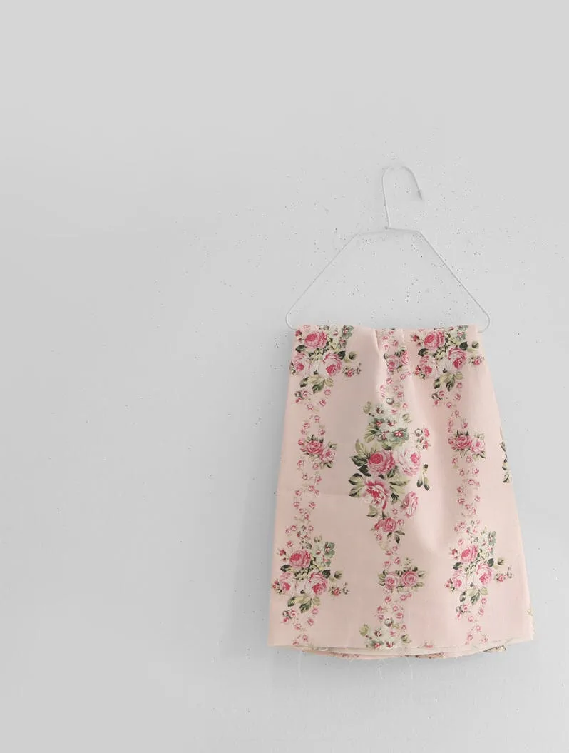 Line Roses Linen Blend Fabric, Cotton Linen, Floral Linen, Quality Korean Fabric - Pink or Blue - By the Yard /61448