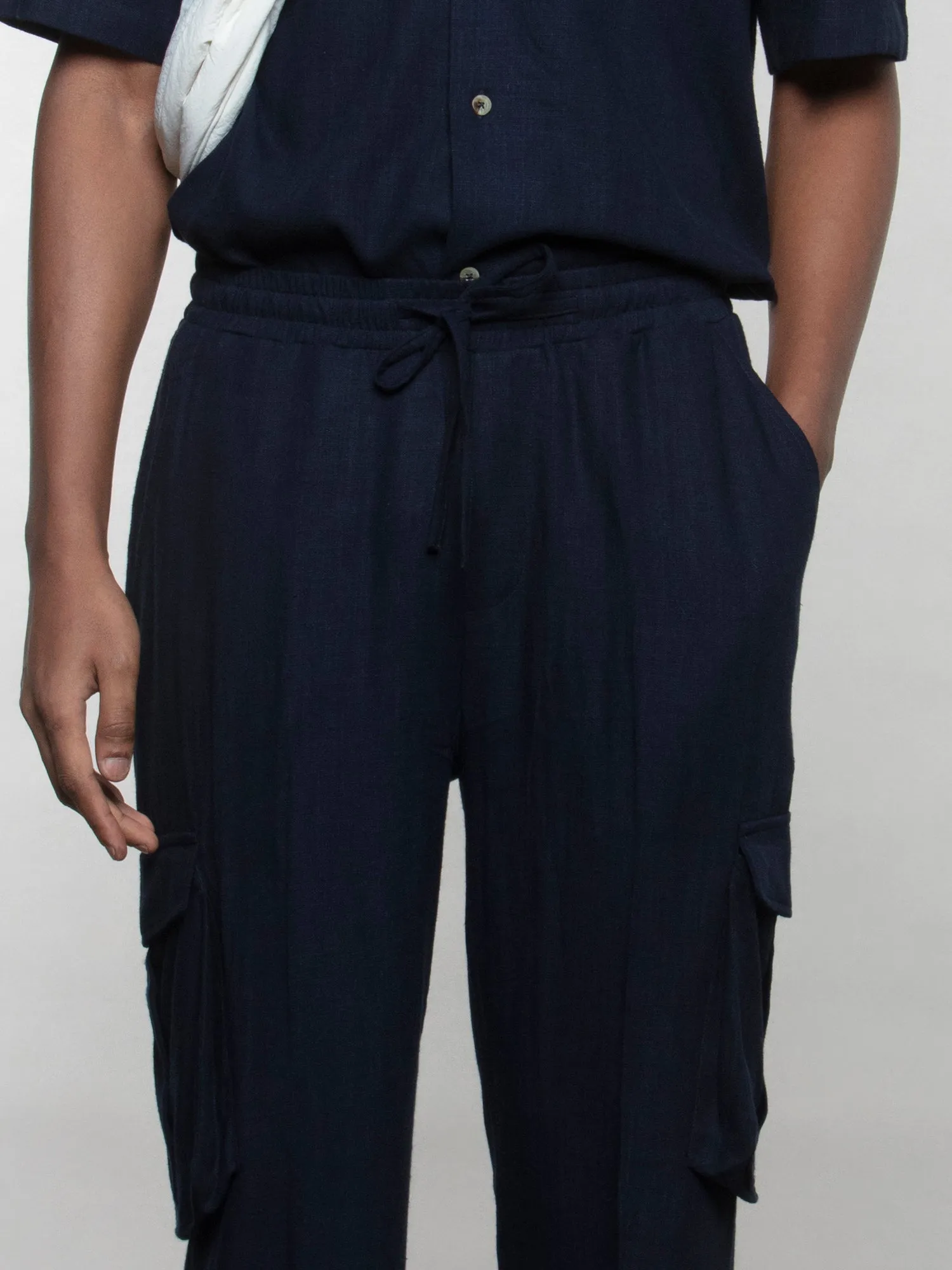 Linen cargos
