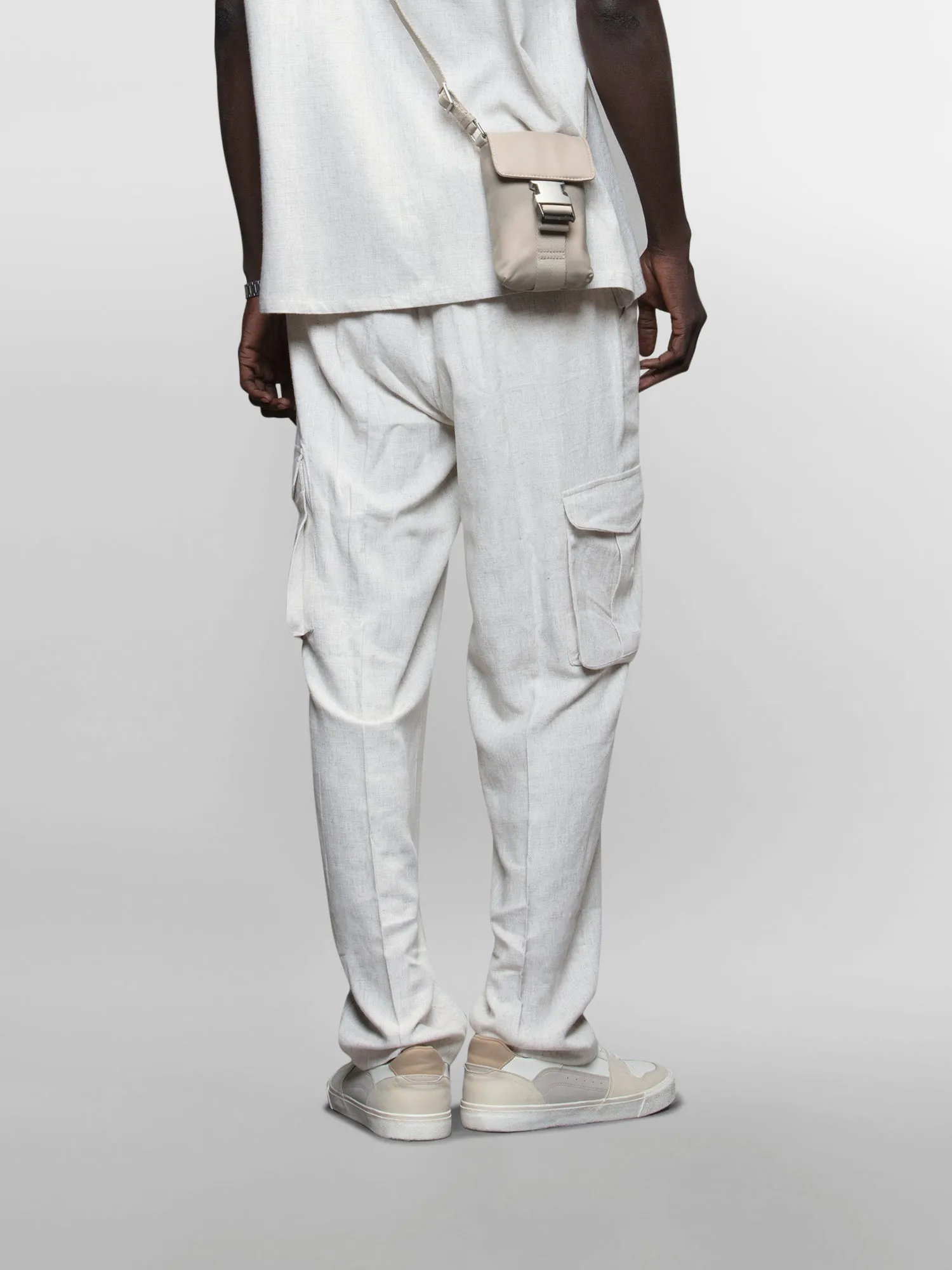Linen cargos