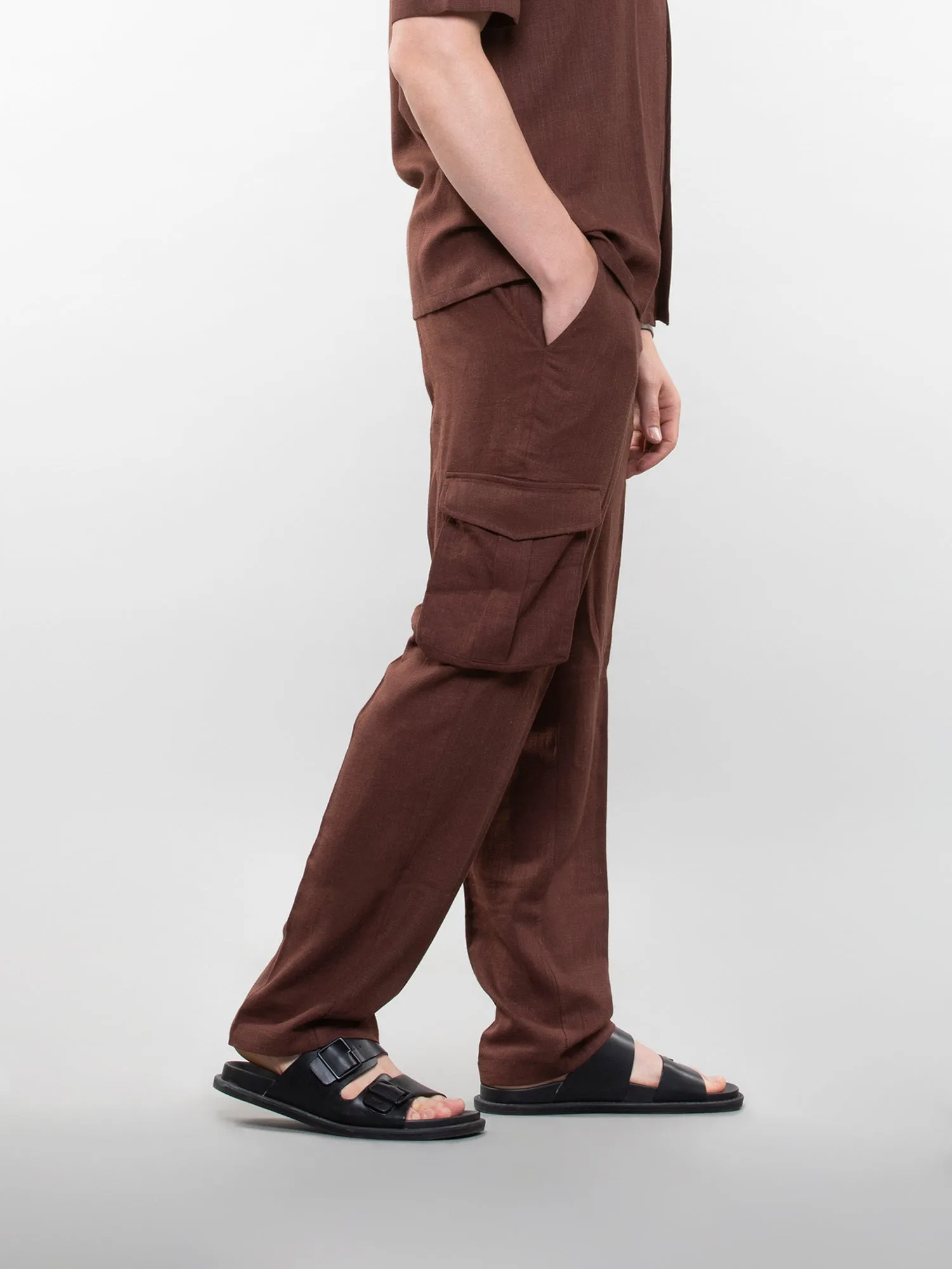 Linen cargos