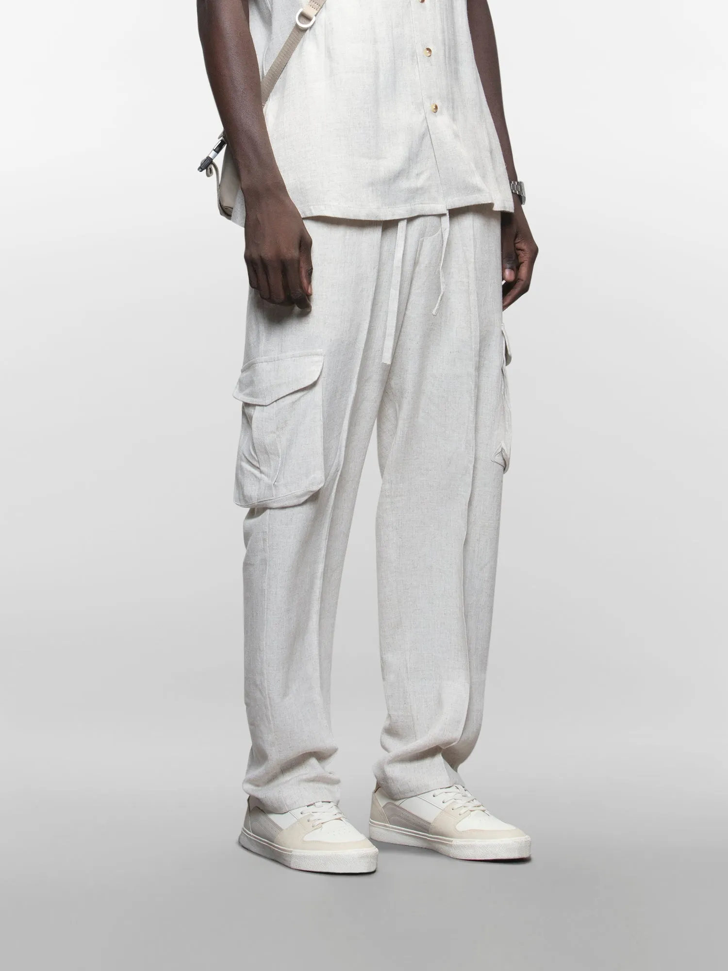 Linen cargos