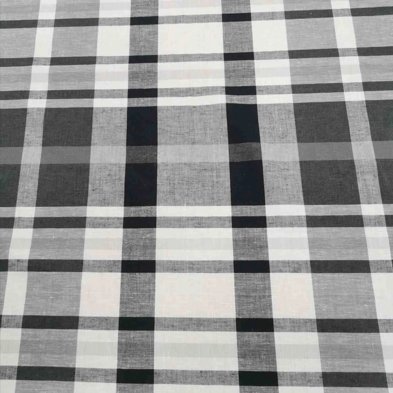Linen Cotton Blend, Check In, Black