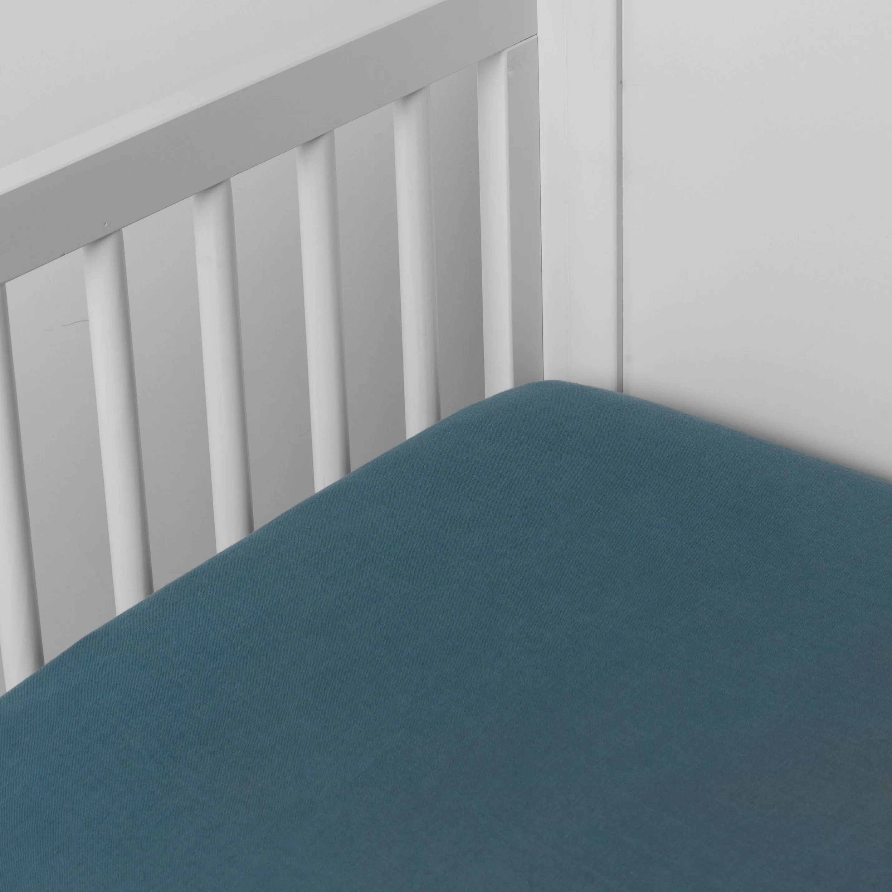 Linen Crib Sheet