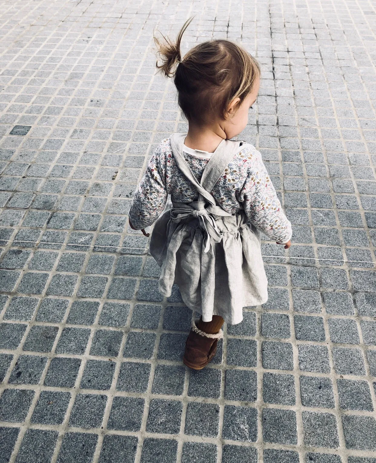 Linen suspender bib skirt