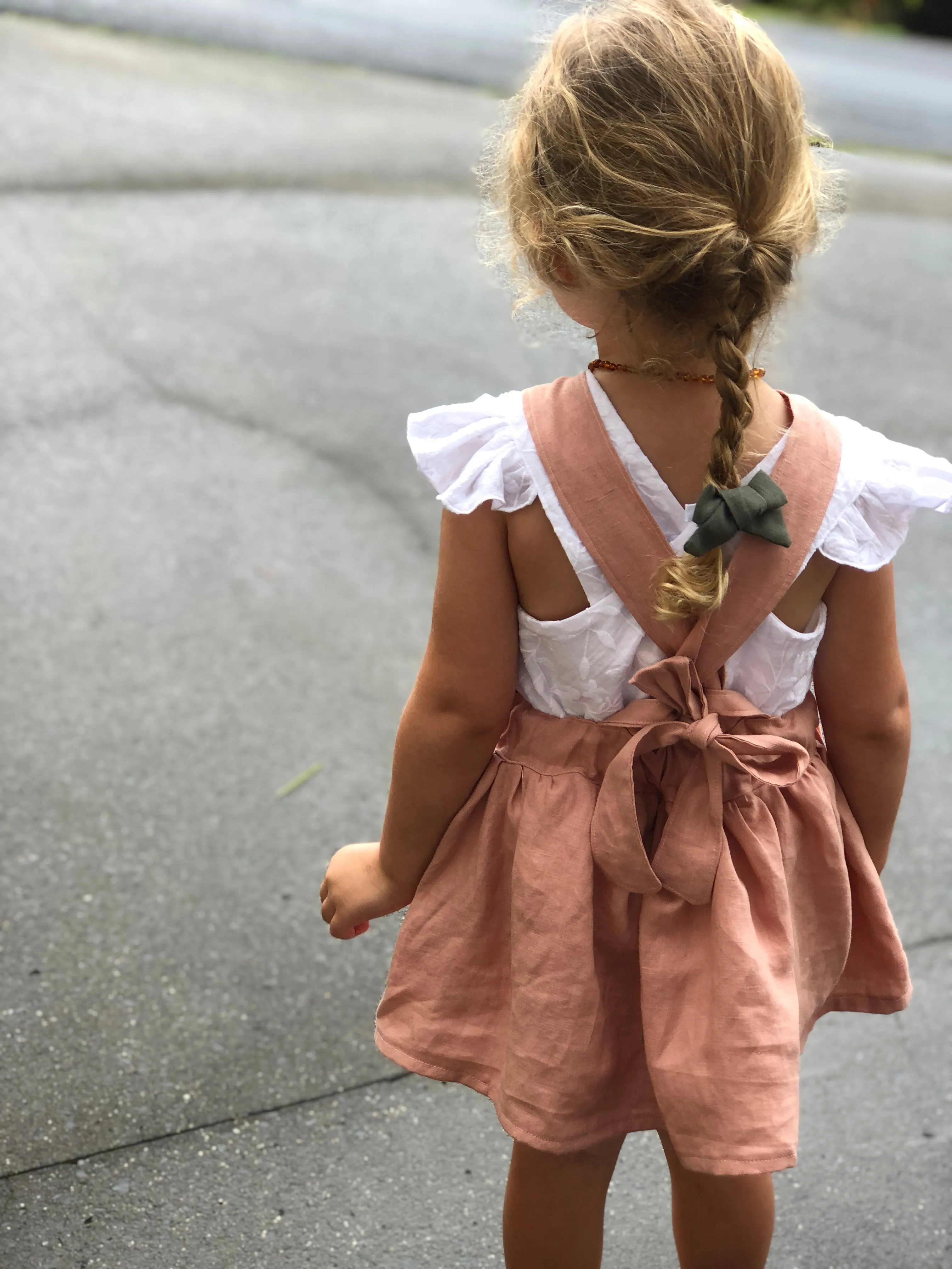 Linen suspender bib skirt