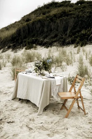 Linen tablecloth - natural