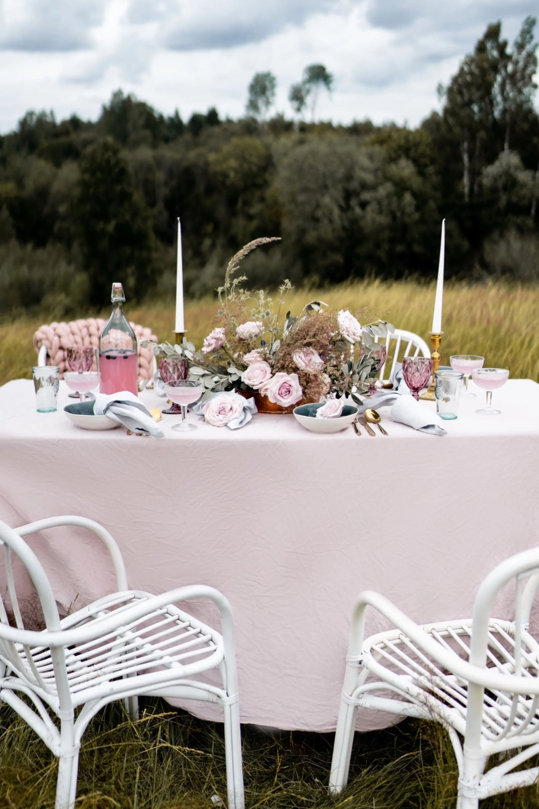 Linen tablecloth - pink