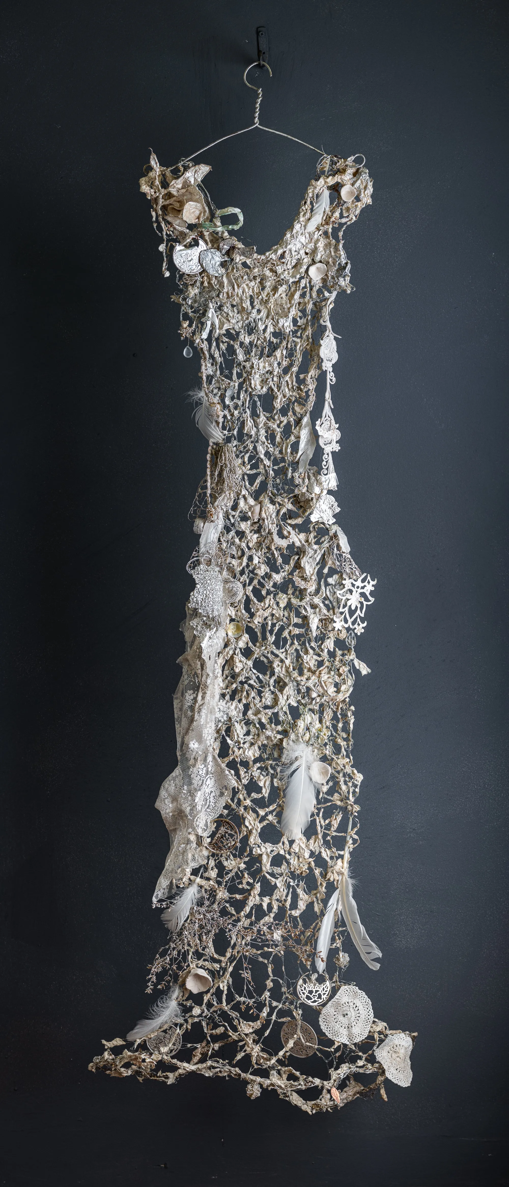 Long Wire Dress Sculpture With White Botanical Elements ~ Nubes Fibra (Fiber Cloud)