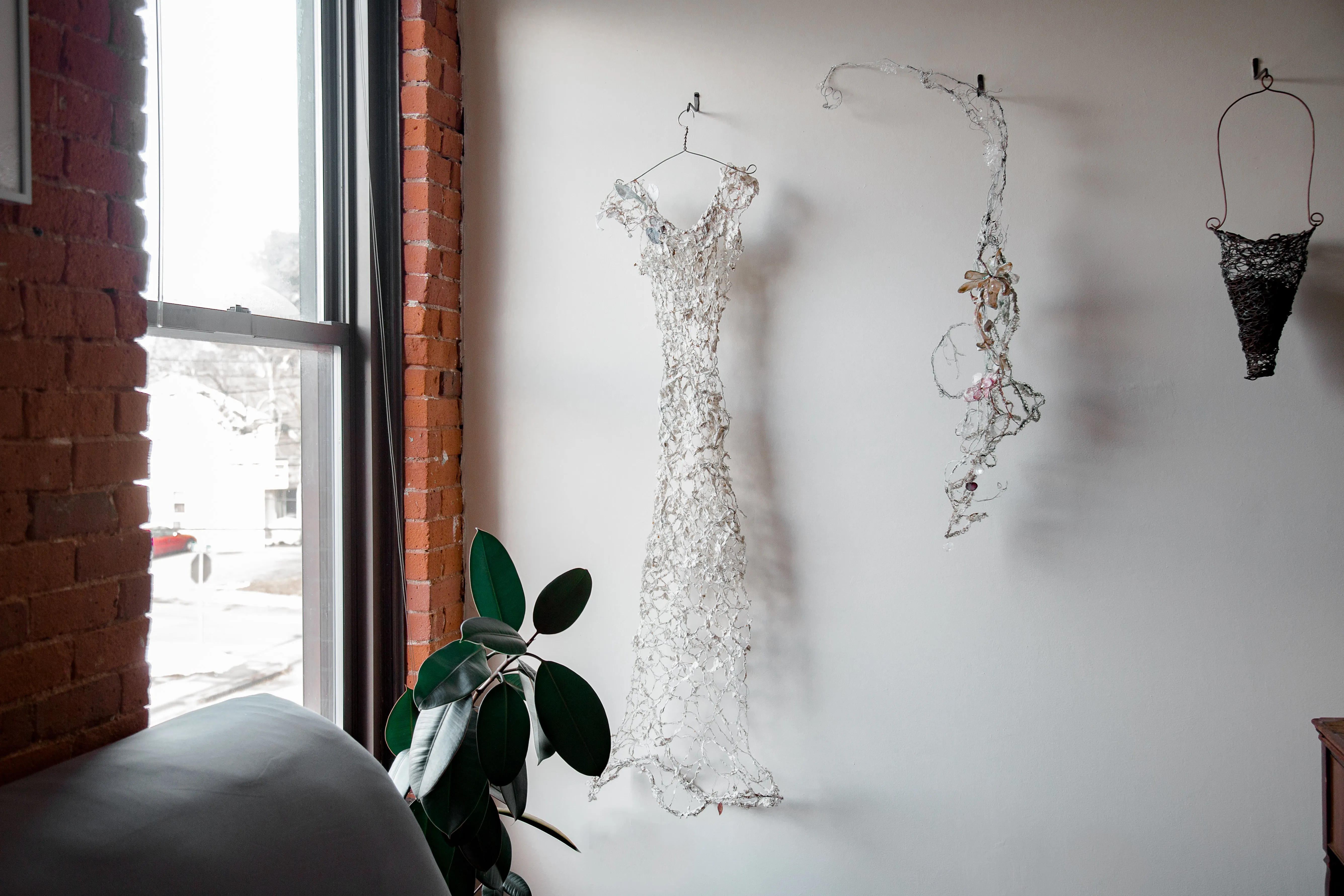 Long Wire Dress Sculpture With White Botanical Elements ~ Nubes Fibra (Fiber Cloud)