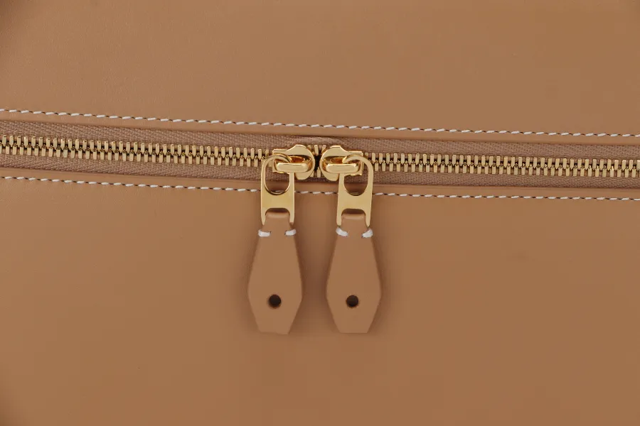 LORO PIANA EXTRA L27 LIGHT BAMBOO COLOR GOLD HARDWARE WITH DUST COVER AND BOX
