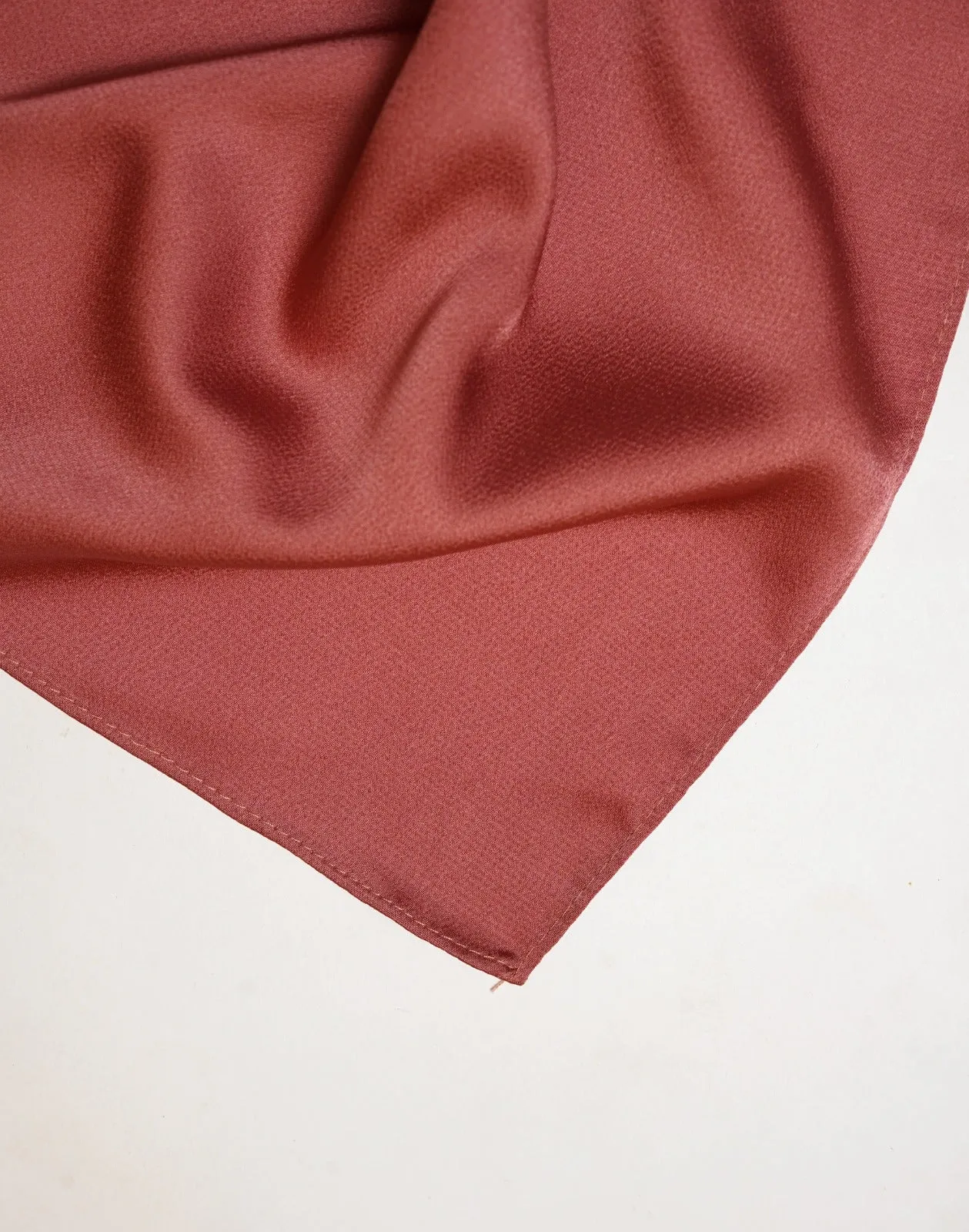 Luxe satin Silk-Rosewood