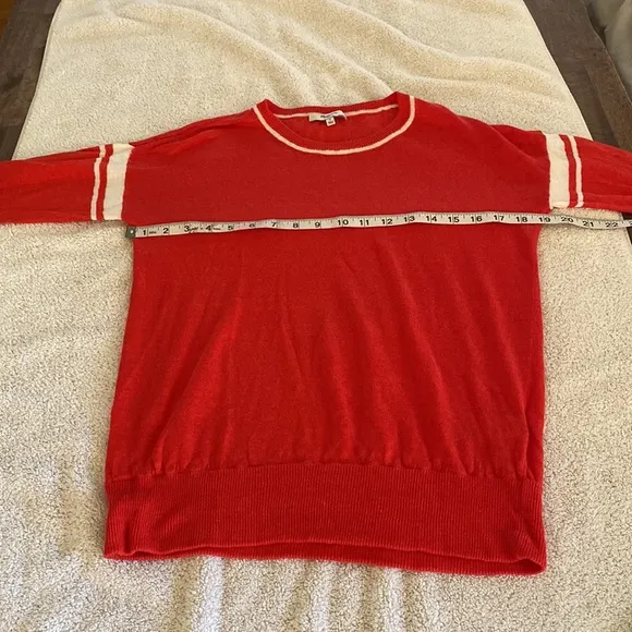 Madewell 100% linen gorgeous red sweater with white stripes. So cute on.