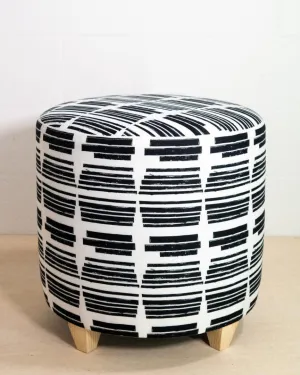 Marguerite in Clairvoyant Large Round Ottoman