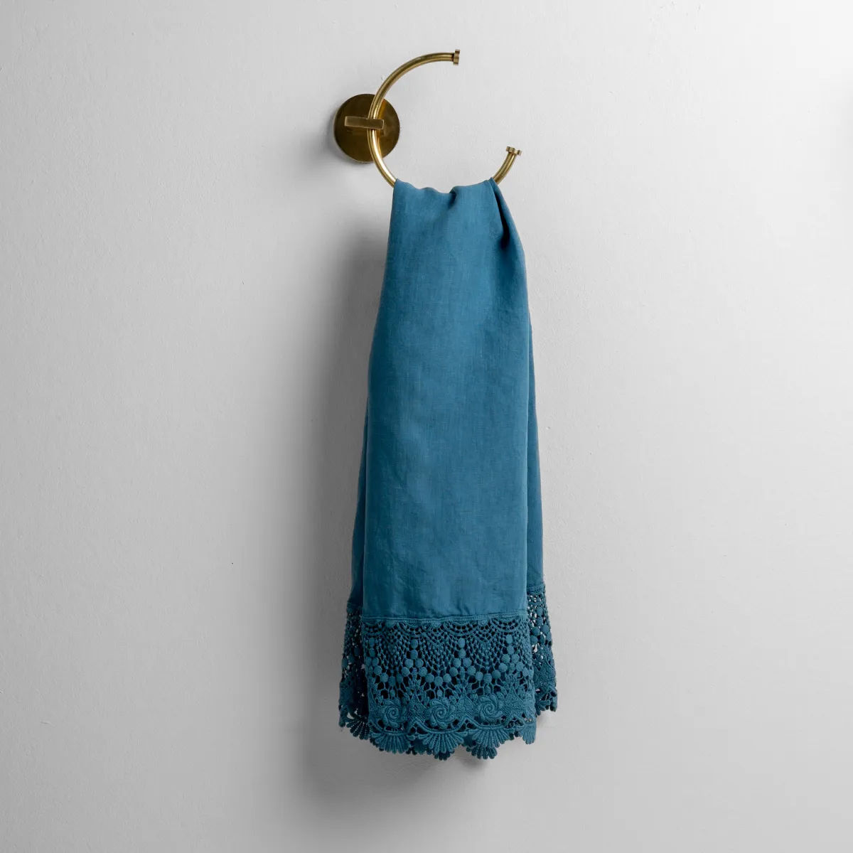 Mattine Guest Towel