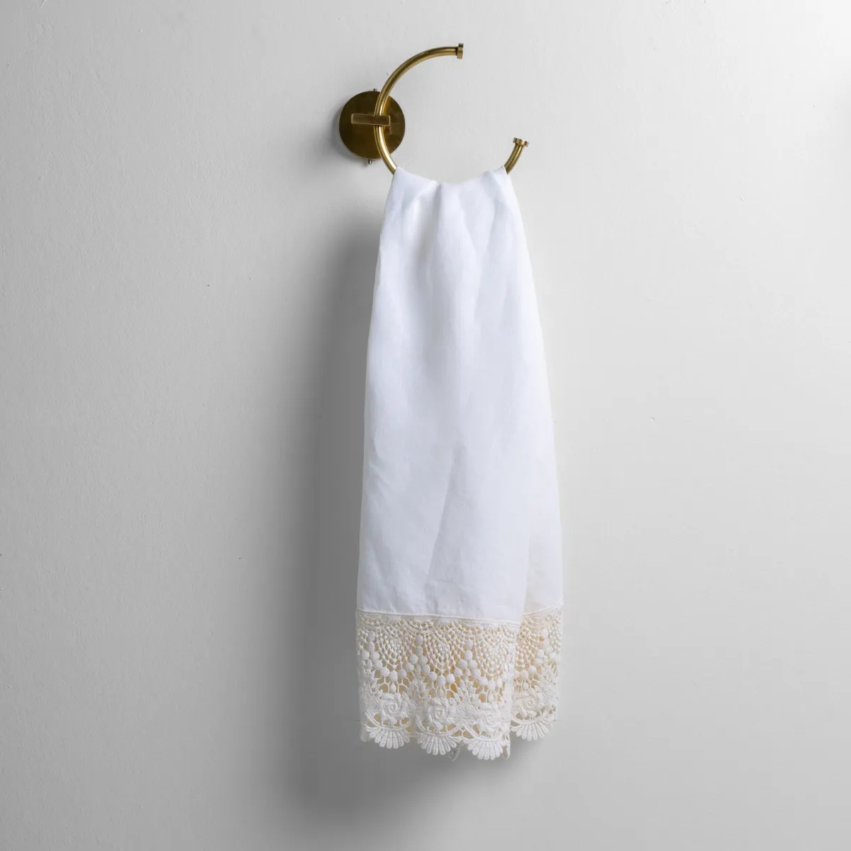 Mattine Guest Towel