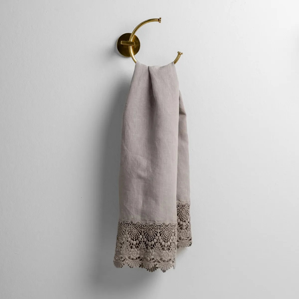 Mattine Guest Towel