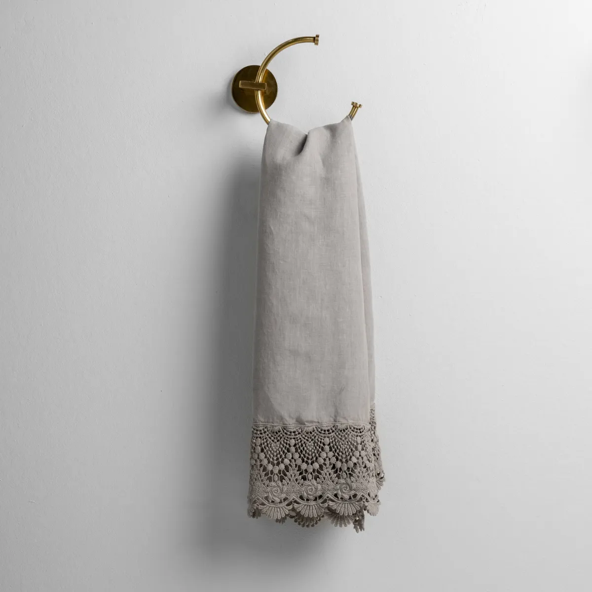 Mattine Guest Towel