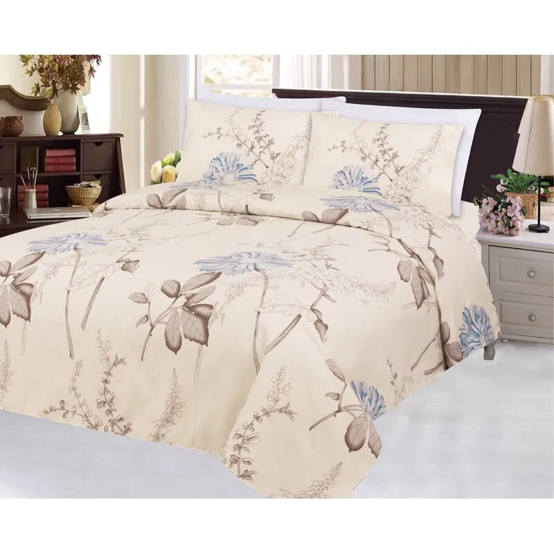 New in package! Wayfair Beautiful Floral Bamboo Living Wrinkle Free Duvet Cover set in Queen!