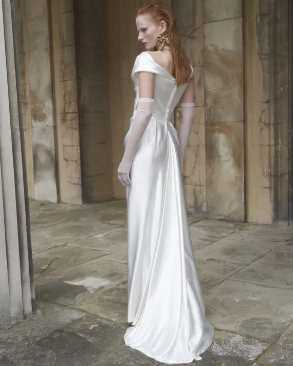 Nova Cocotte: Silk satin