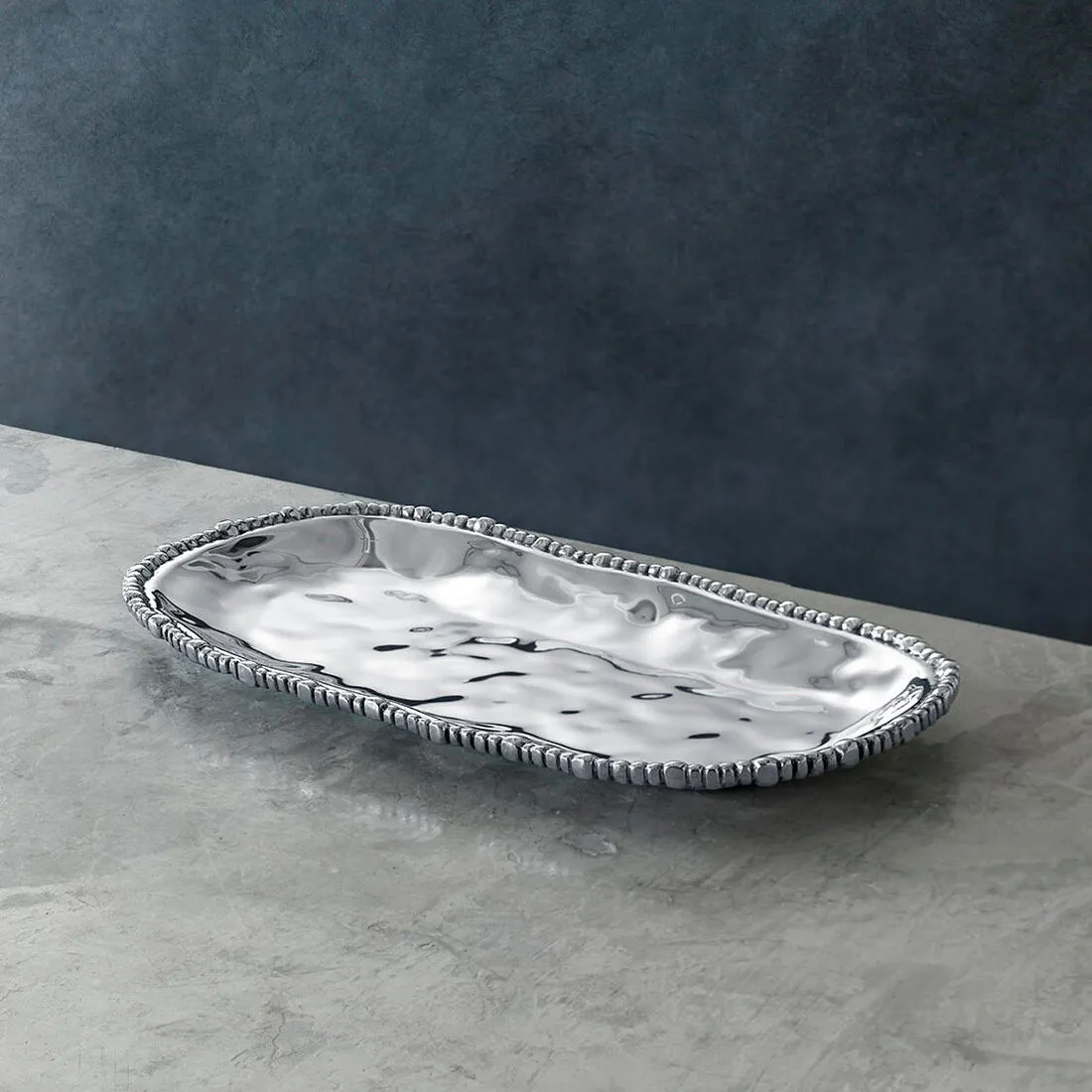 ORGANIC PEARL NOVA OVAL TRAY- SMALL