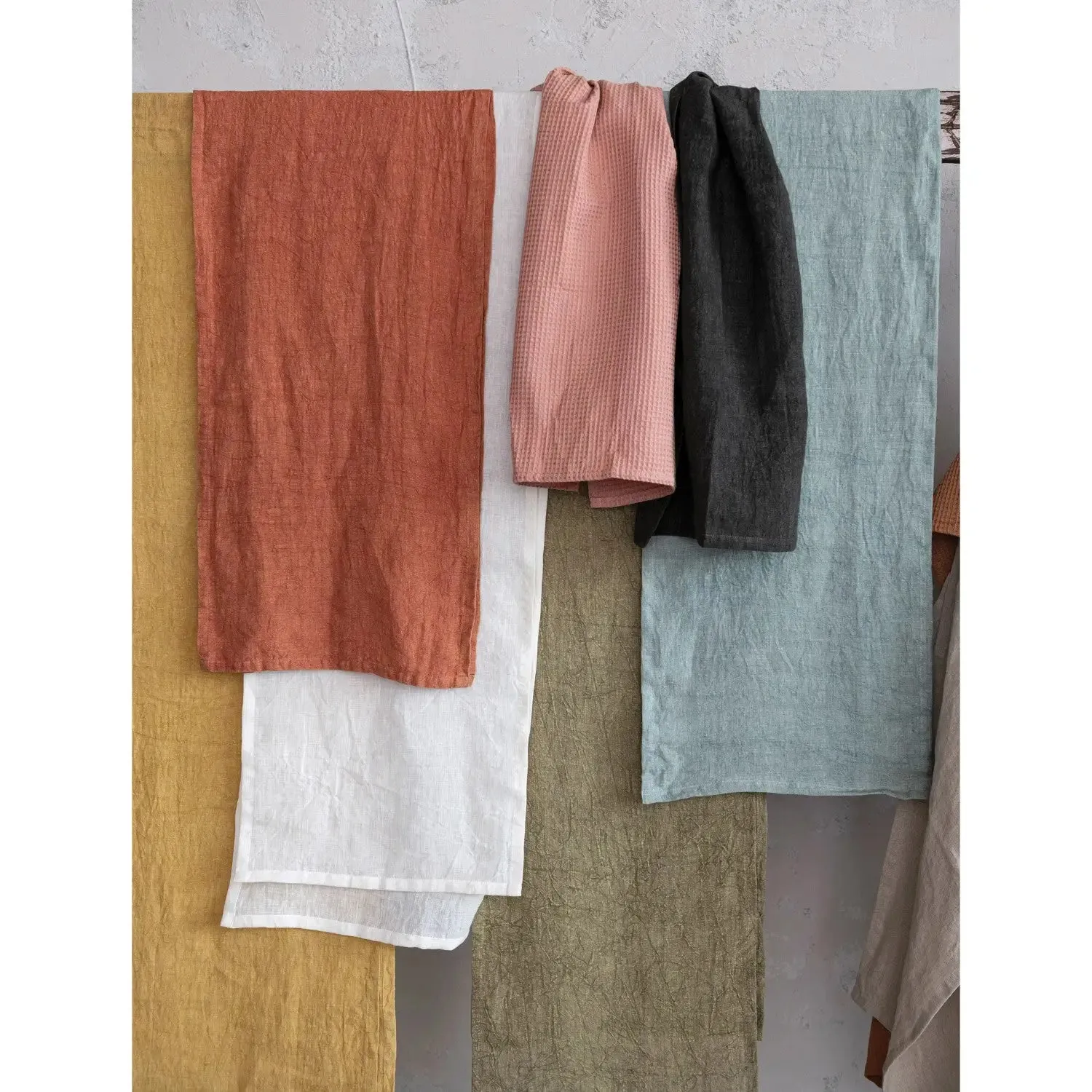 OVERSIZED STONEWASHED LINEN TEA TOWEL