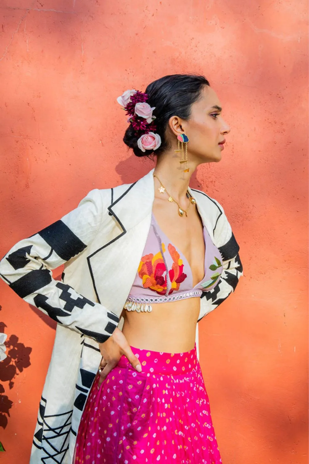 PINK BANDHINI, LILACS AND AZTEC