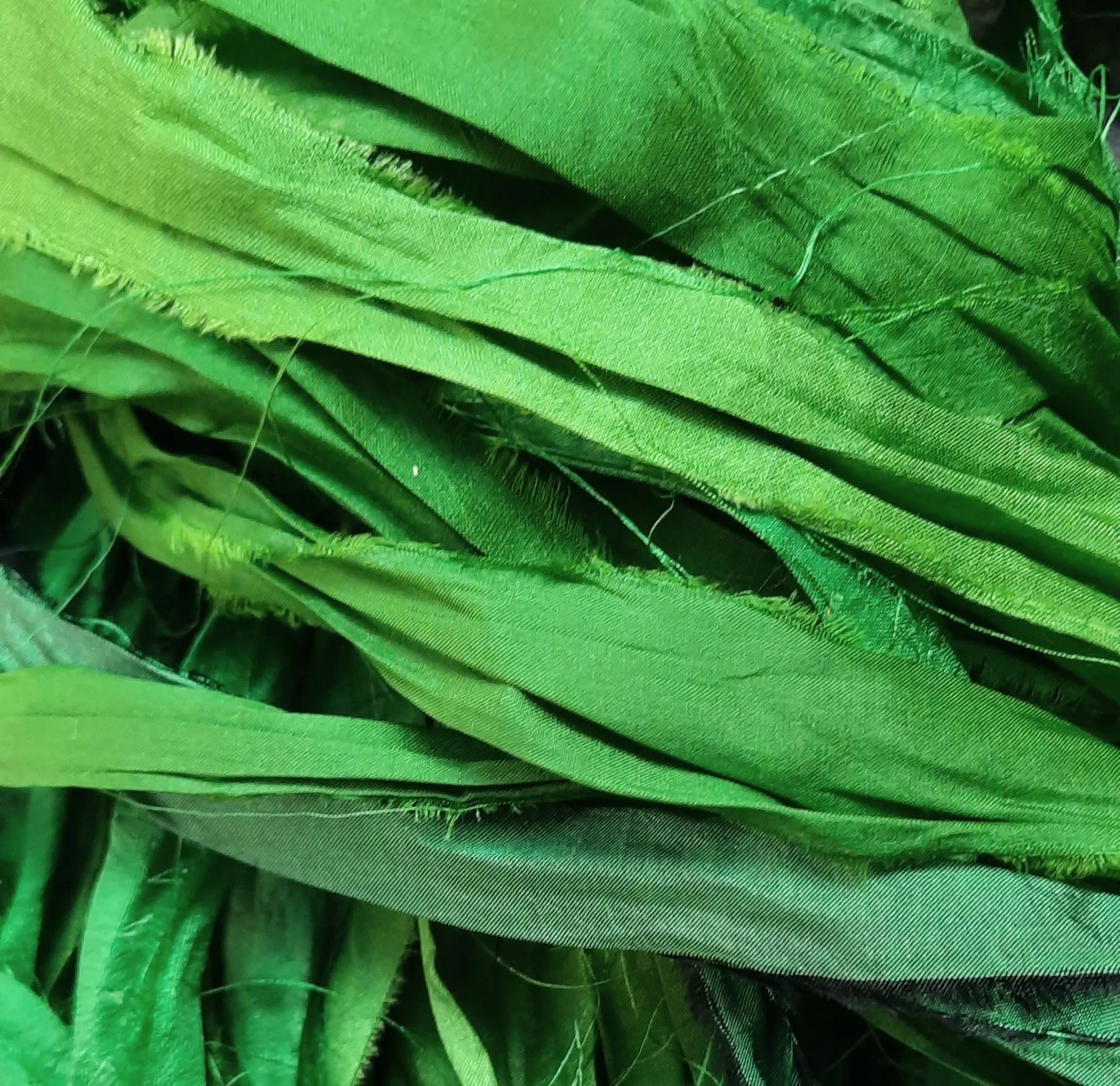 Premium Sari Silk Ribbon Peridot