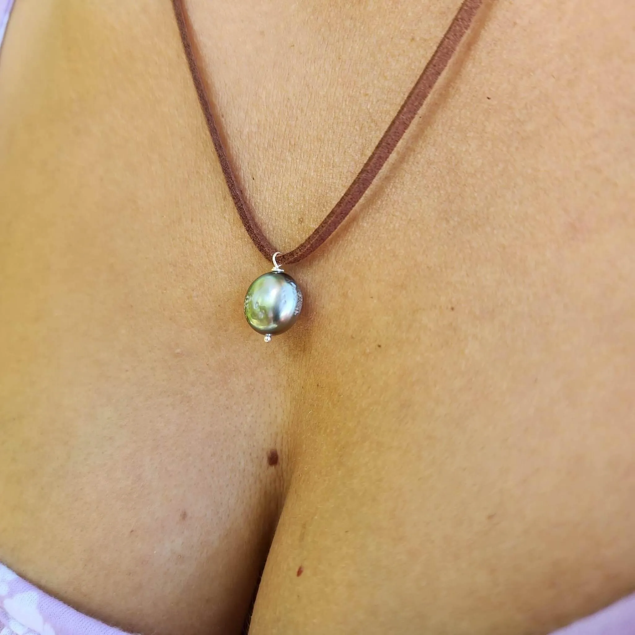 READY TO SHIP Unisex Fiji Saltwater Baroque Pearl Faux Suede Leather Necklace - FJD$