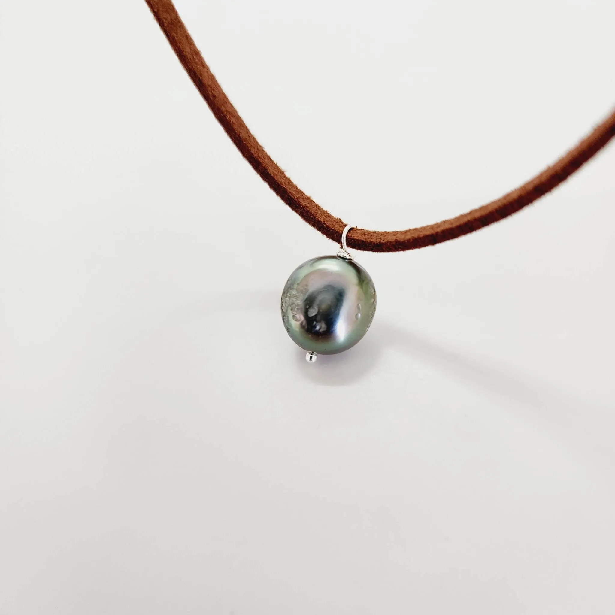 READY TO SHIP Unisex Fiji Saltwater Baroque Pearl Faux Suede Leather Necklace - FJD$