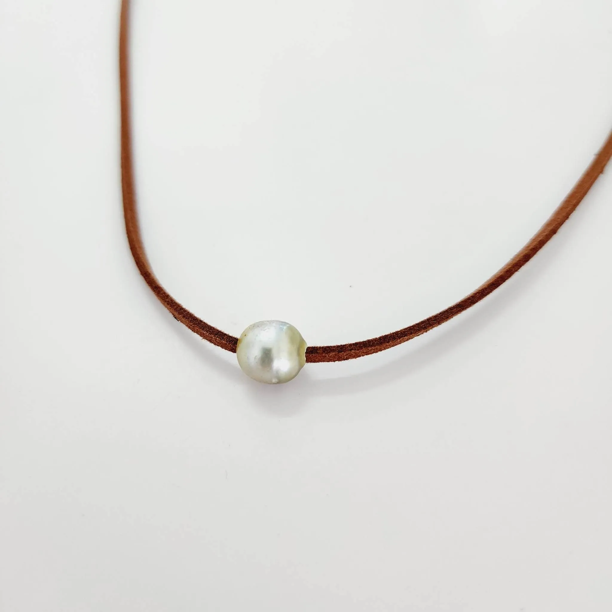 READY TO SHIP Unisex Fiji Saltwater Circled Pearl Faux Suede Leather Necklace - FJD$