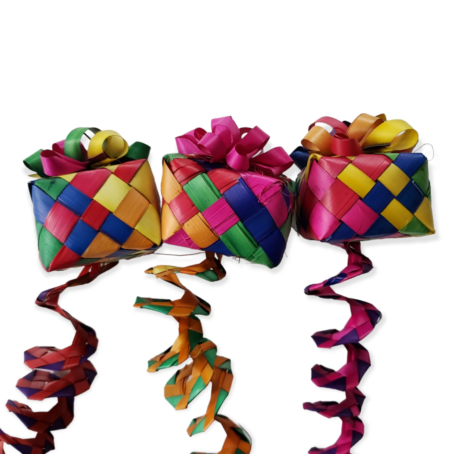 Set of 6 Mexican Palm Leaf Handmade Woven Gift Box Christmas Ornaments
