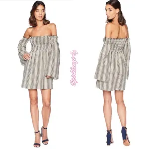 Show Me Your Mumu $218 Sandra Smocked Striped Dress ▫️