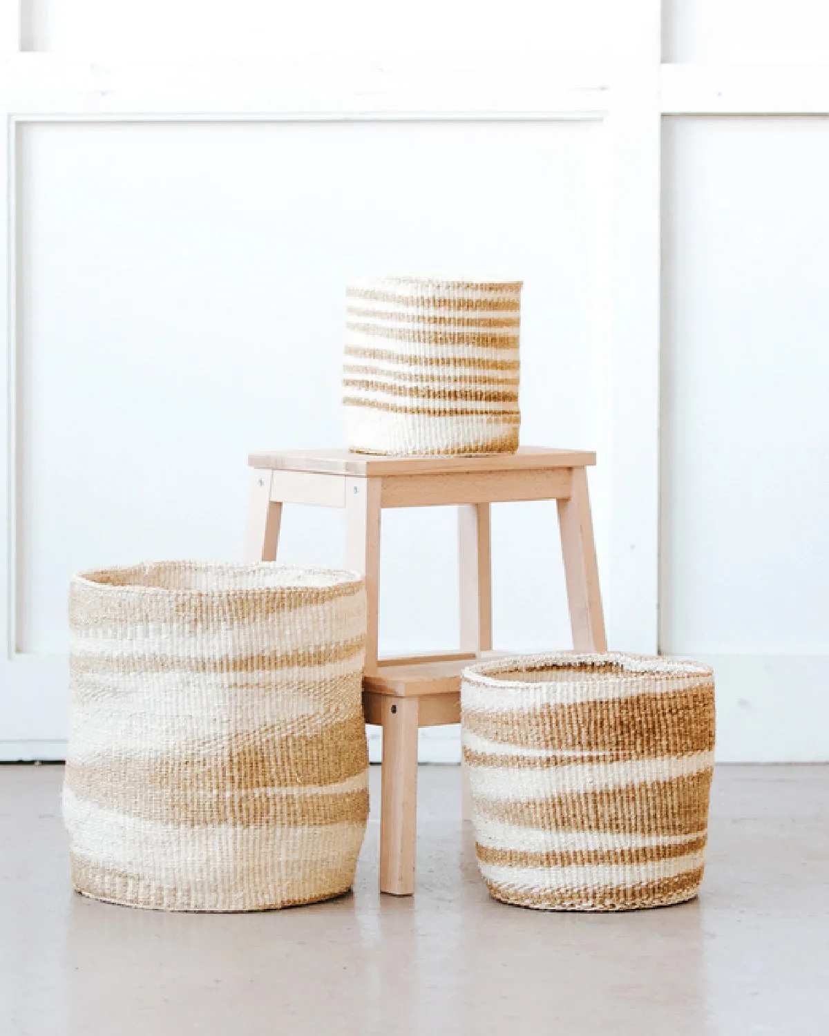 Smoke Swirl Storage Basket :: Medium