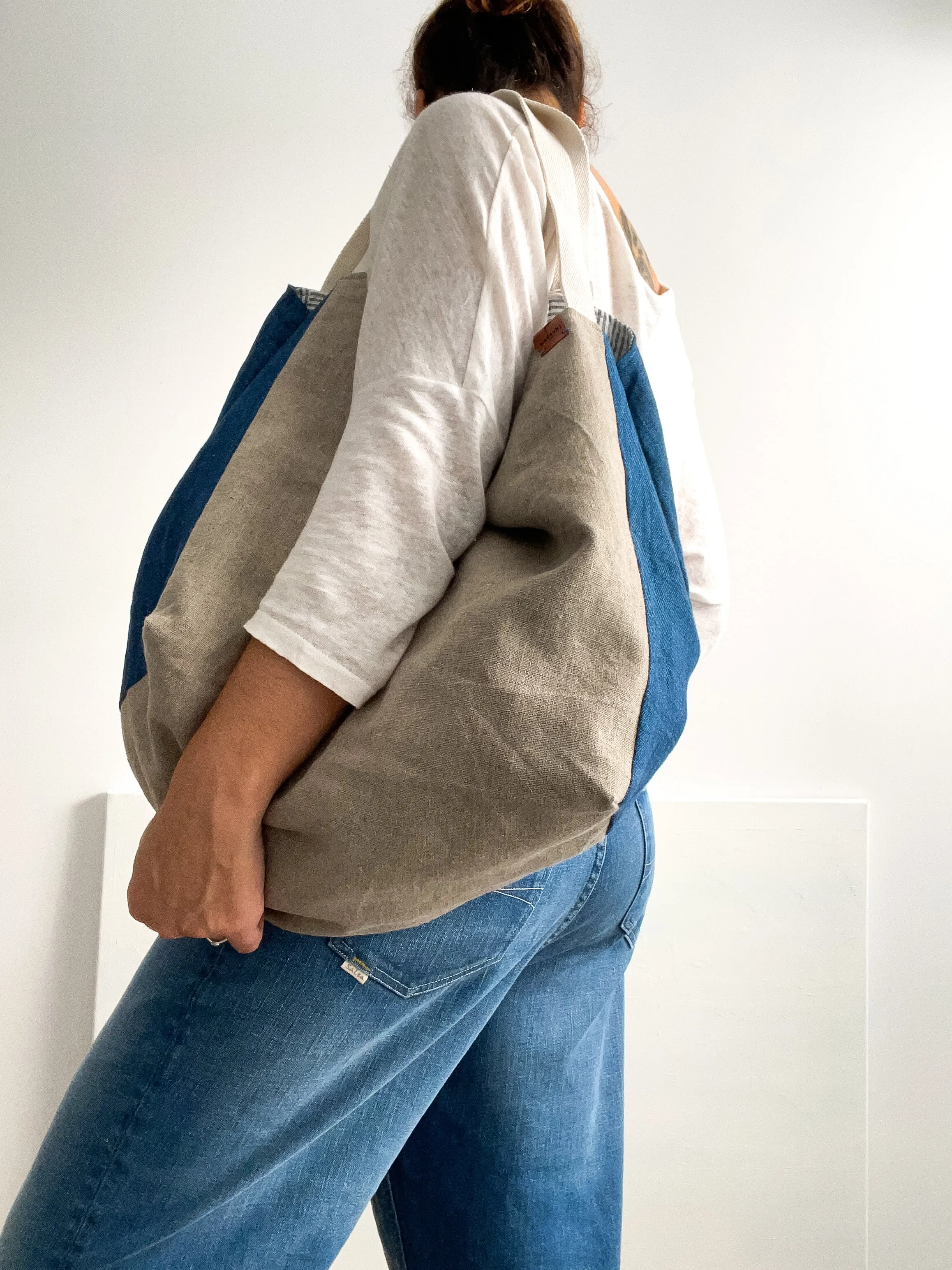 Takai bag: natural   indigo