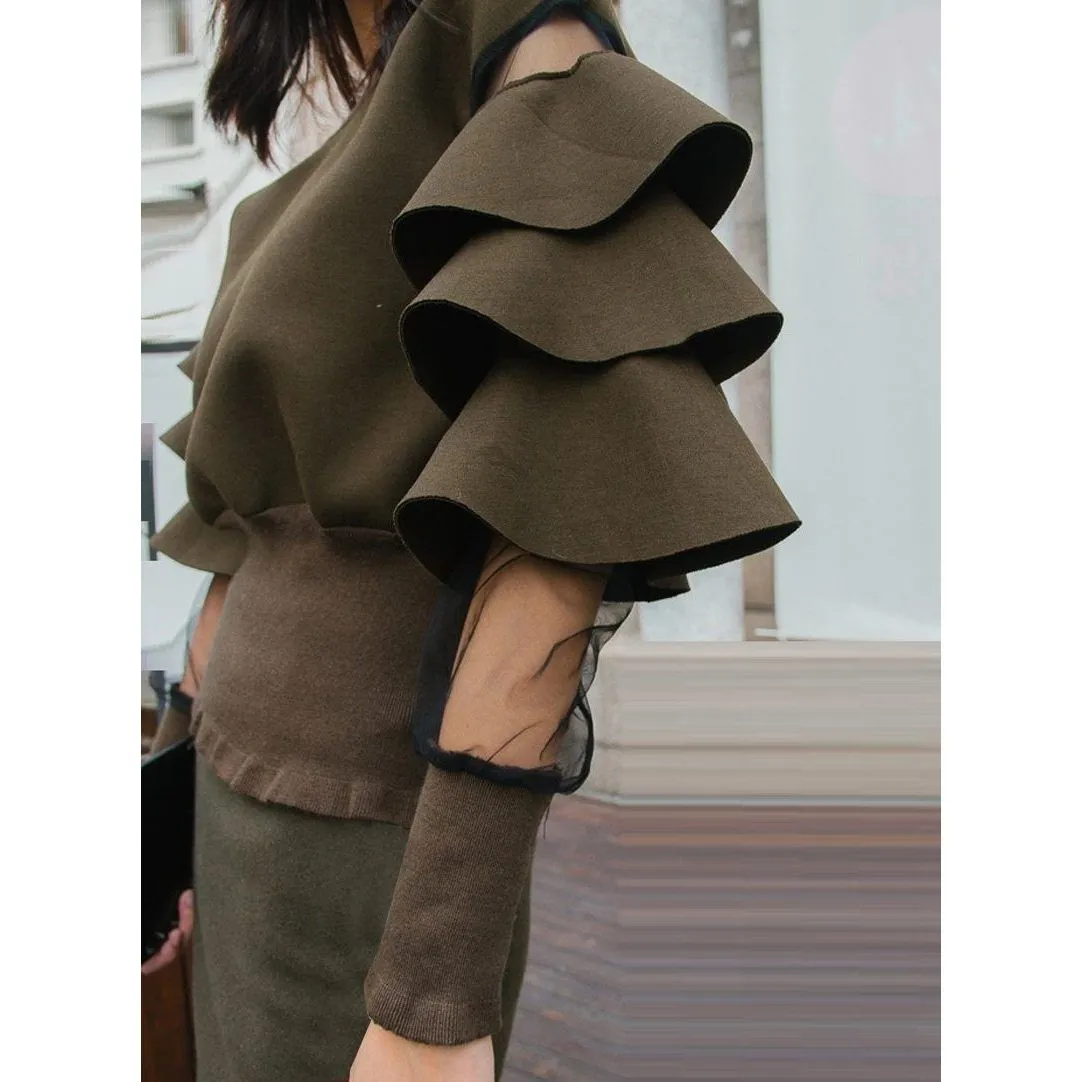 The Bella Ruffled Long Sleeve Blouse - Hunter Green