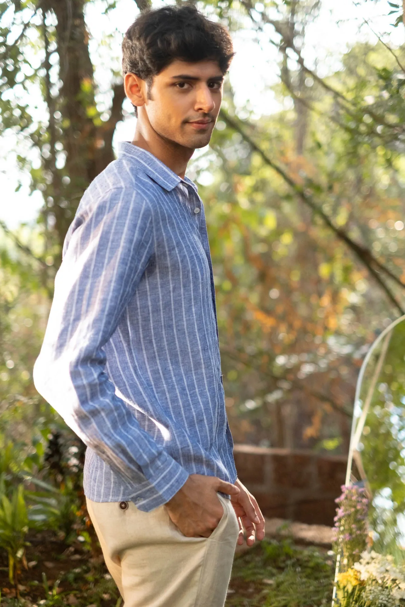 The Linen Pocketless Shirt