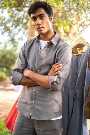 The Linen Pocketless Shirt