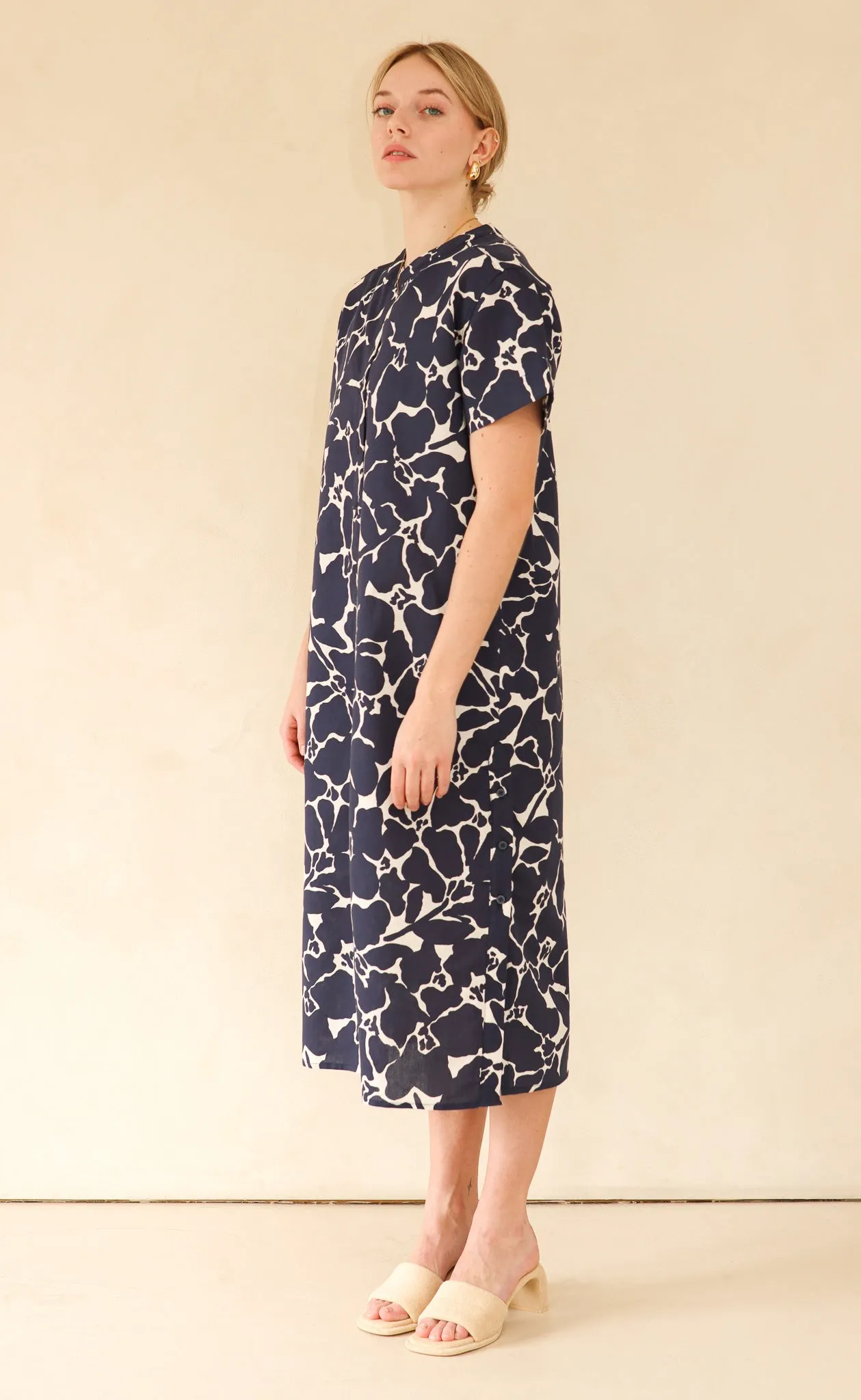 The Naturalist - Shift Dress - Linen Cotton Blend